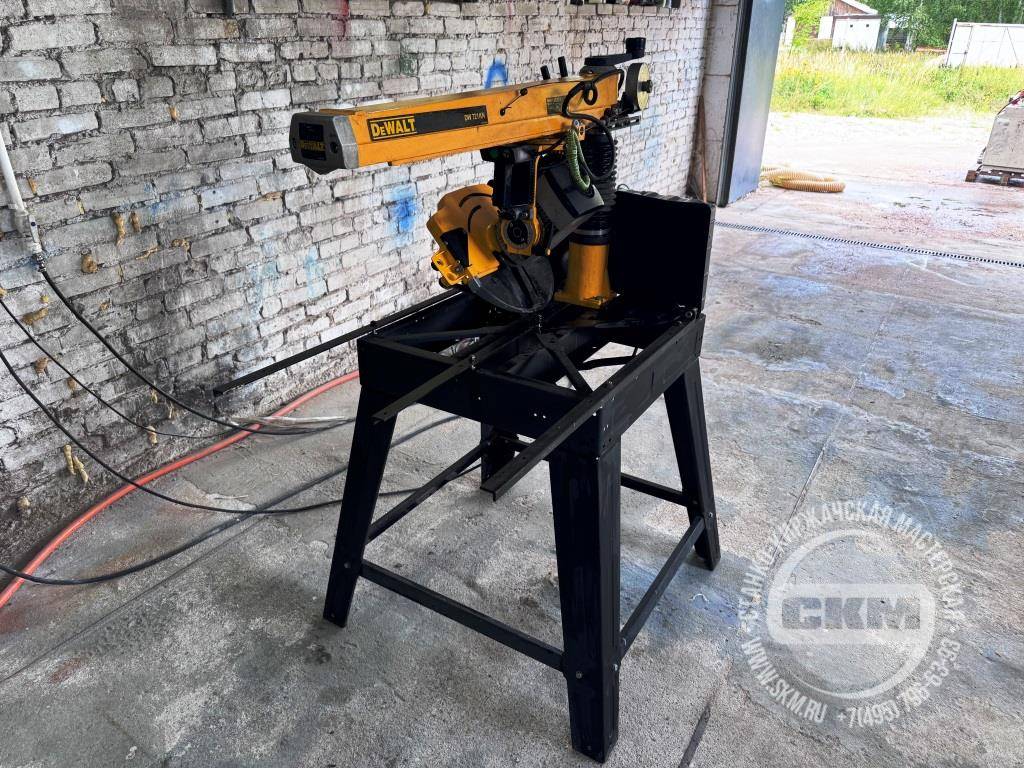 Пила радиально-консольная DeWalt DW 721KN